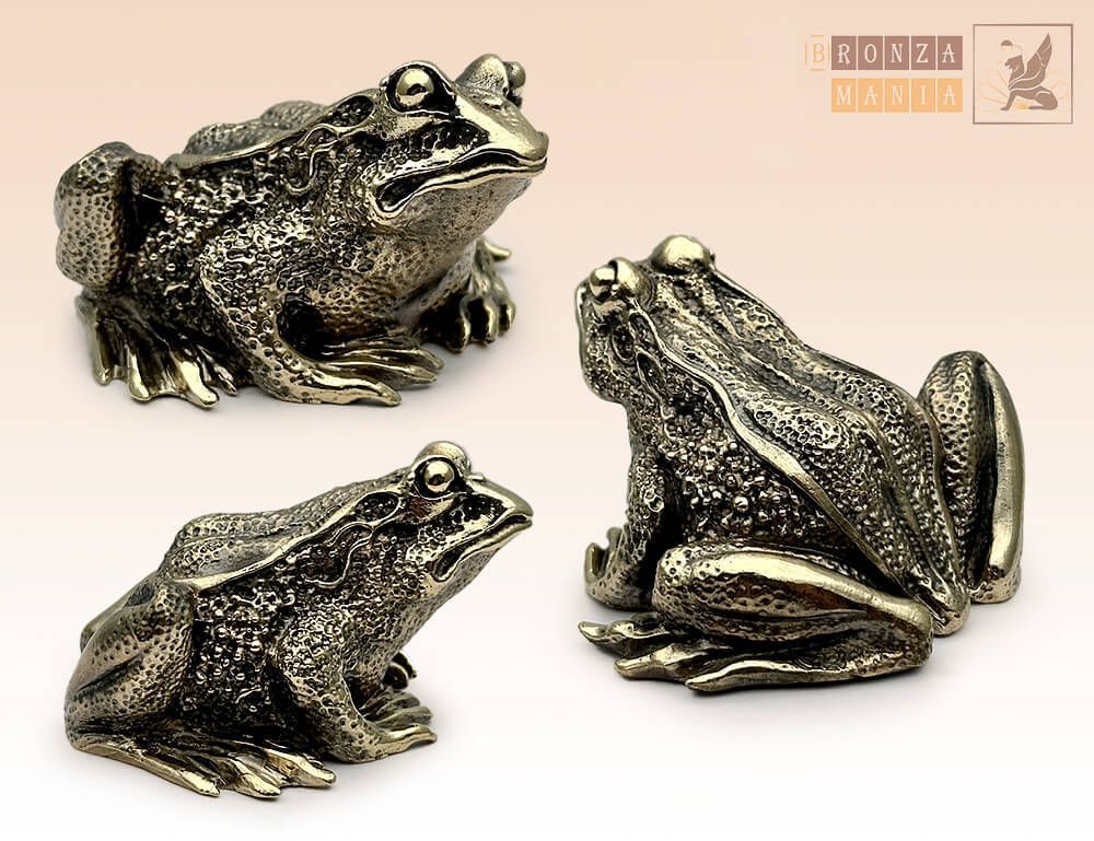 фигурка Лягушка травяная