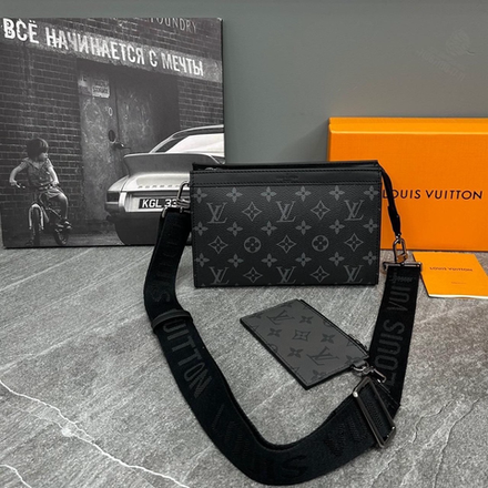 Сумка через плечо/мессенджер Louis Vuitton Gaston Wearable