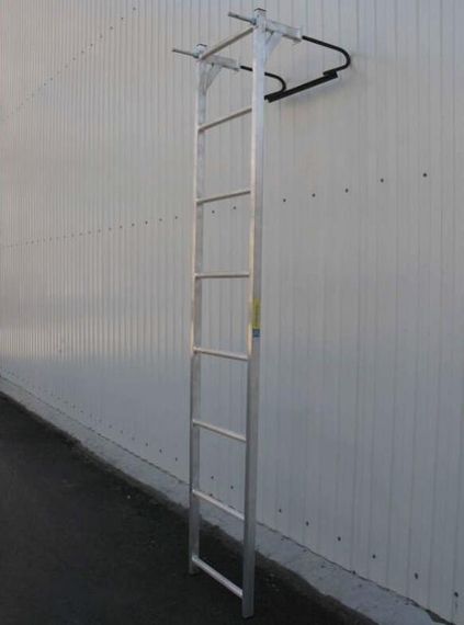 Лестница навесная алюминиевая со стальными кронштейнами MEGAL ЛНАстк - 3,5 (450)