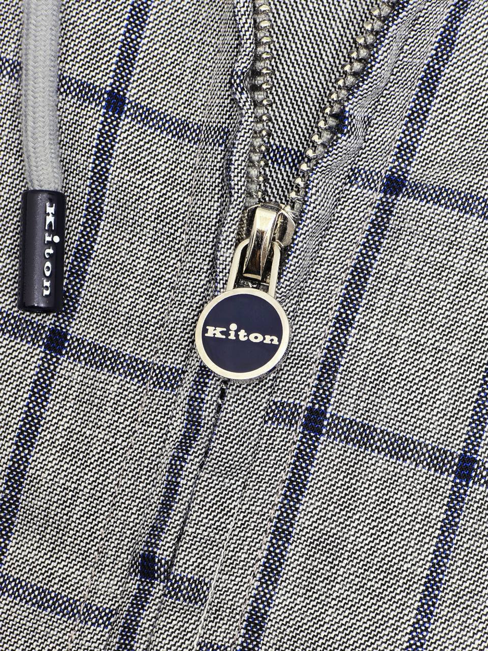 Курта Kiton