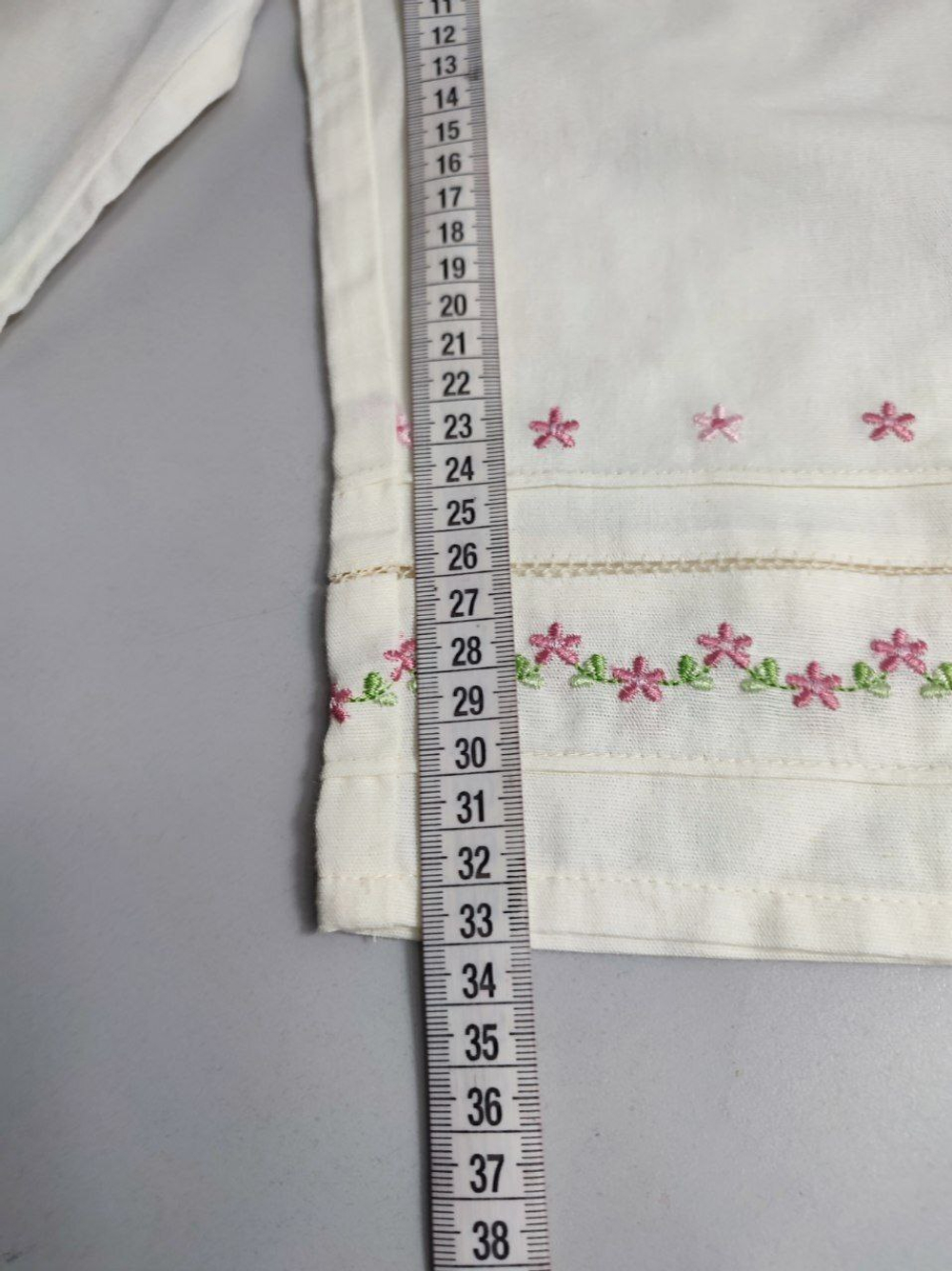 Штаны Mayoral светлые на 6 лет