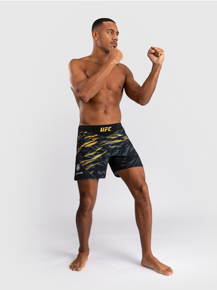 Шорты ММА UFC Fusion by Venum Authentic Fight Night Short Black/Gold