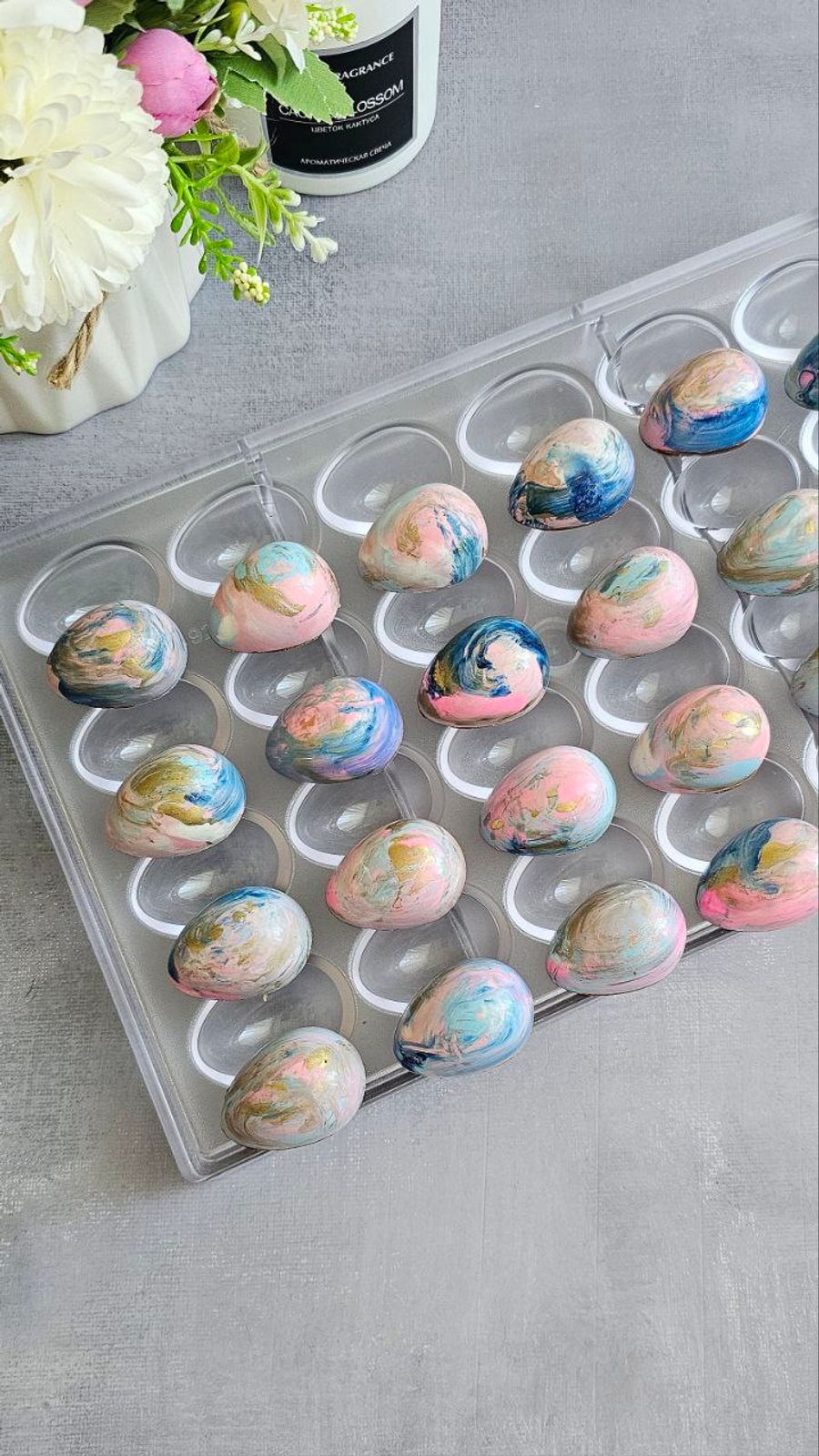 922 | Форма для шоколадных изделий (275*175 мм)