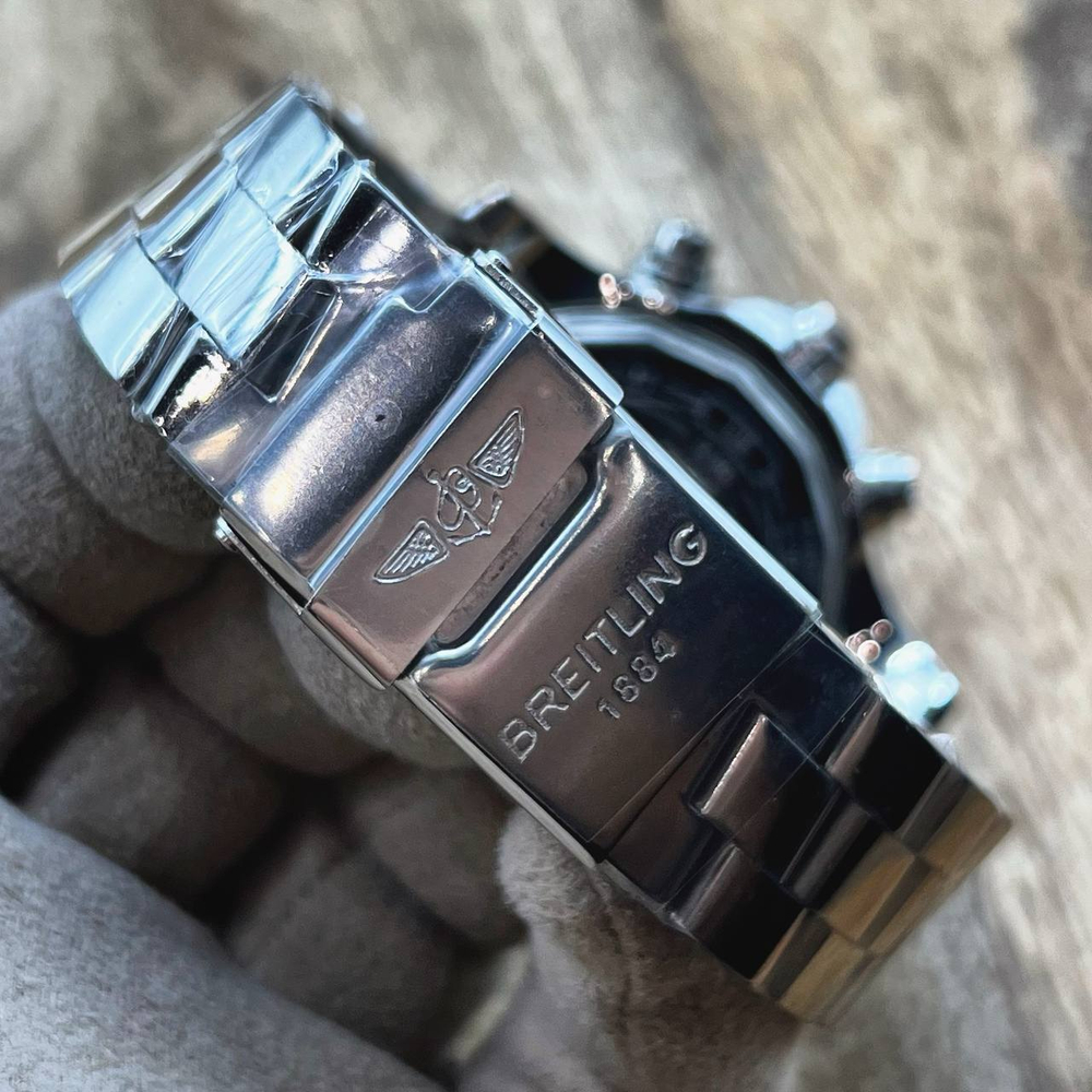 Часы Breitling