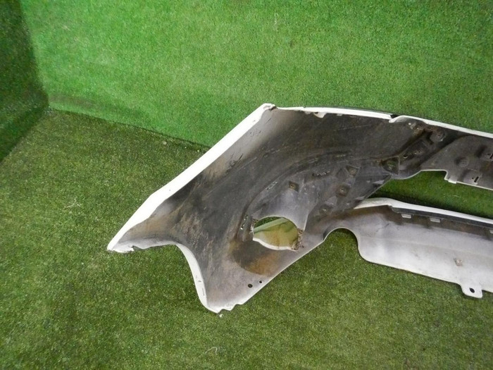 Бампер передний Lada Granta (2018-н.в.)