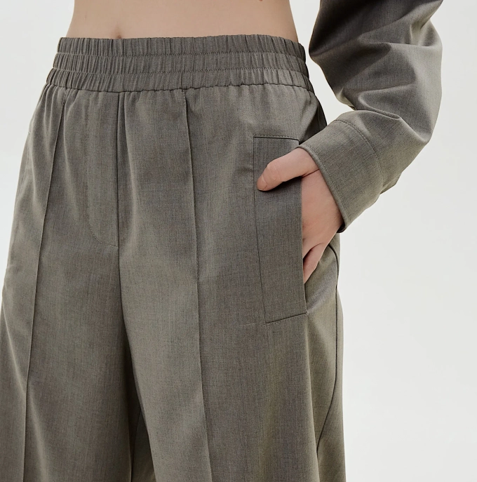 Костюм с брюками, серый