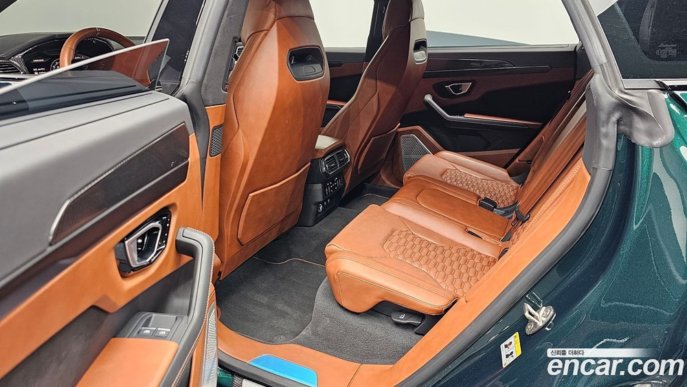 Lamborghini Urus 4.0 V8 (04.2022)