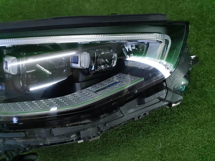Фара правая Mercedes S W223 (2020-н.в.) Digital Light (В плеНке)