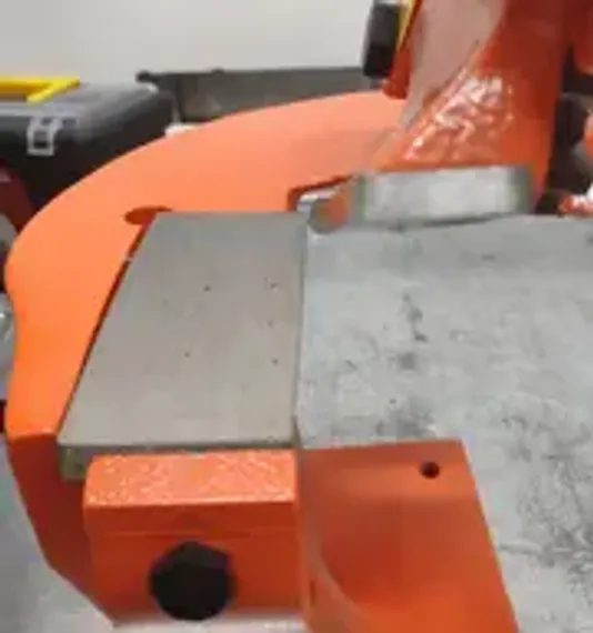 Электромеханическая гильотина Rollbend RGS 2550x5