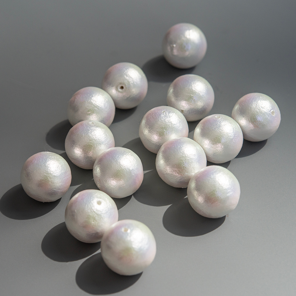 Хлопковый жемчуг, оттенок "Rich White", шар 18мм, сквозное отверстие