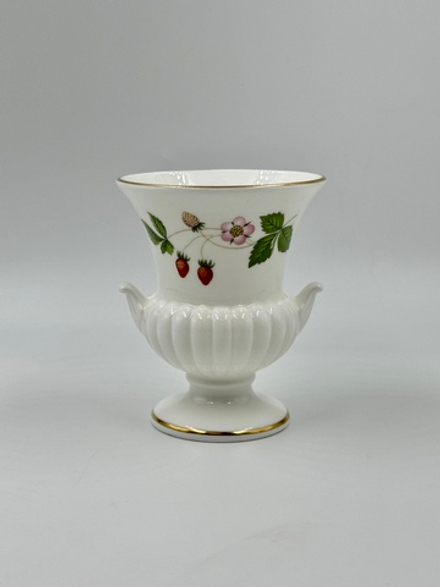 Ваза Wedgwood, Wild Strawberry