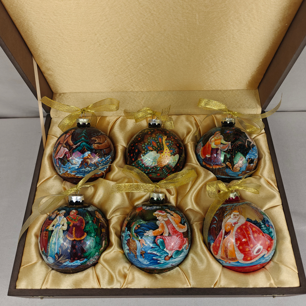 Сувенирный набор из 6-ти коллекционных ёлочных шаров " Сказки" с ручной росписью Палех