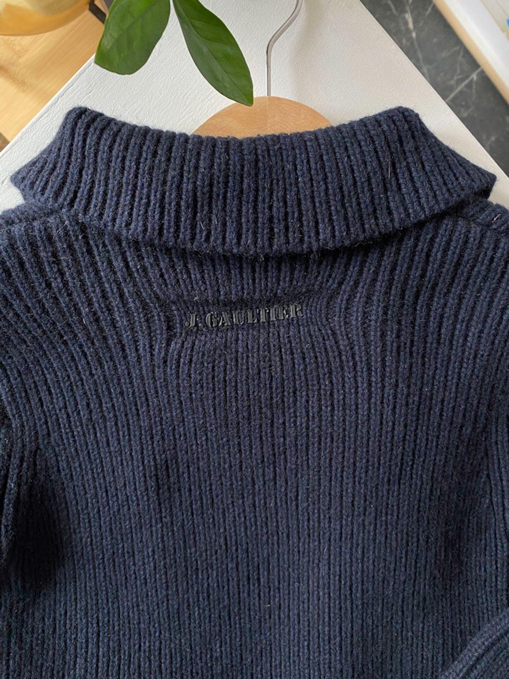 Кардиган Junior Gaultier, 104