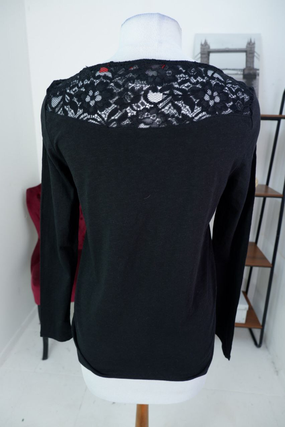 Блузка S.Oliver с кружевной отделкой 44 размер