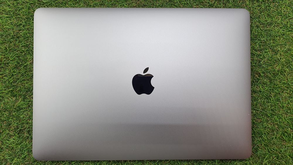 MacBook Pro 13 2017  A1706 Retina