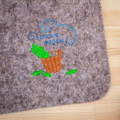 Серый войлочный коврик для бани С лёгким паром (40х50 см) (Цвет: серый)