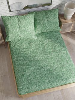 Постельное белье Сказка "Джунгли" евро  наволочки 50х70 2шт Простынь на резинке 180х200 см Пододеяльник 200х215 см перкаль