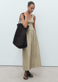 Комбинированное платье с пышной юбкой