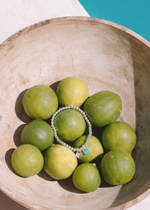 Браслет «Эластичный Хати» с ювелирной эмалью лазурного цвета