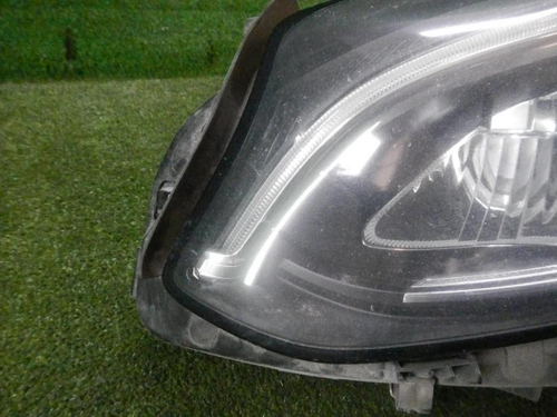 Битая Фара левая Mercedes B w246 (2014-2018) LED