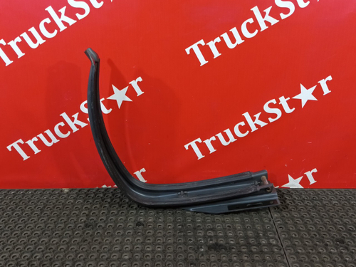 Кронштейн топливного бака