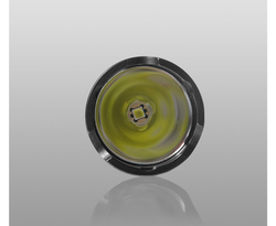 Фонарь тактический Armytek Dobermann XP-L HI Теплый, 977 лм, 1x18650 или 2xCR123A