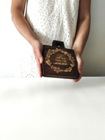 Доска деревянная разделочная "Маме"