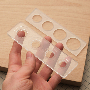 Акриловый шаблон колодка для перетяжки кнопок