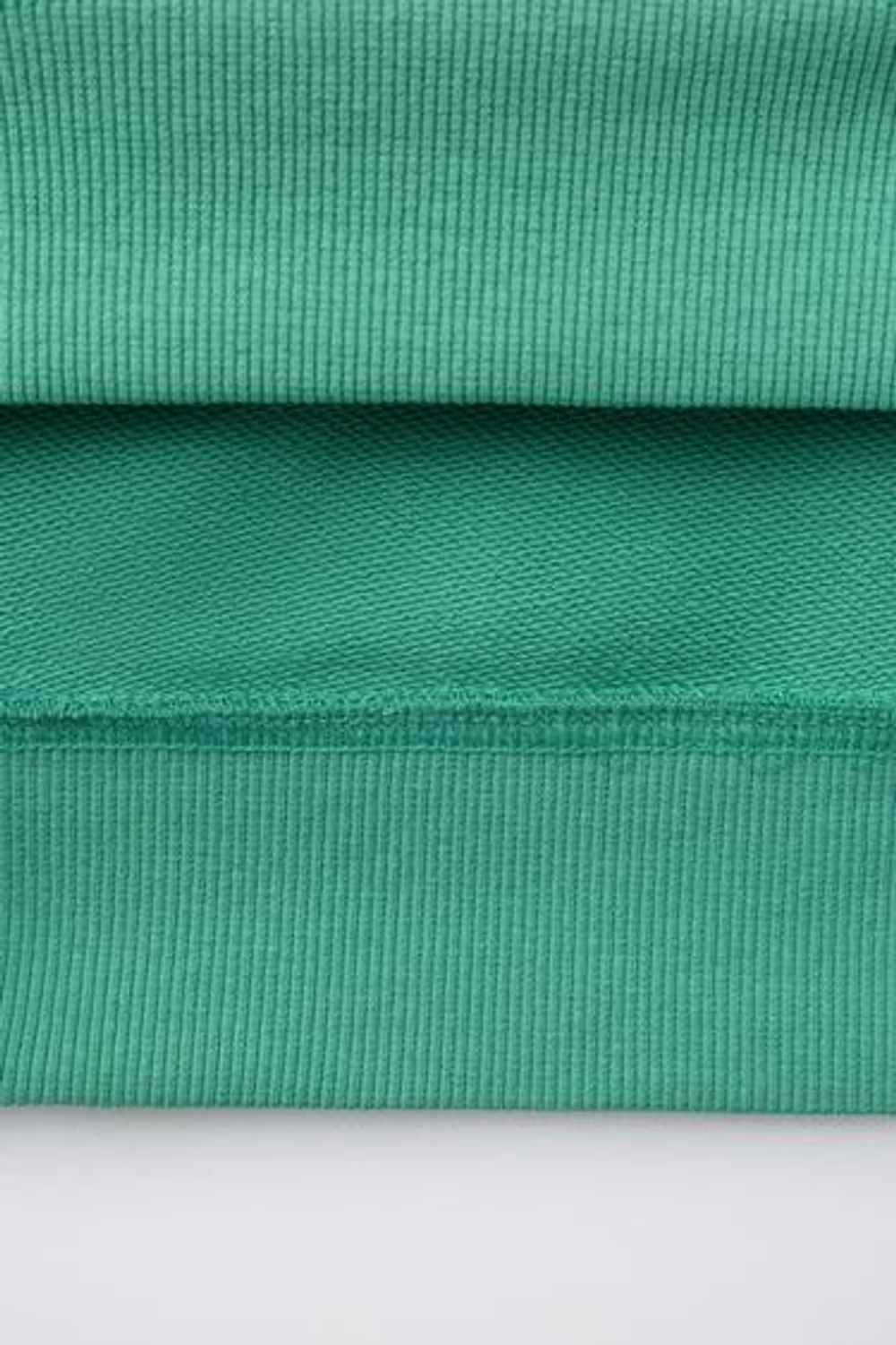 ZARA ТОЛСТОВКА С ПРИНТОМ «СЕРФИНГ», ЗЕЛЕНЫЙ