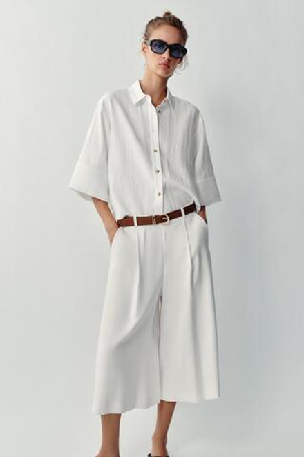 ZARA ДЛИННЫЕ ШОРТЫ С РЕМНЕМ, ЖЕЛТОВАТО-БЕЛЫЙ