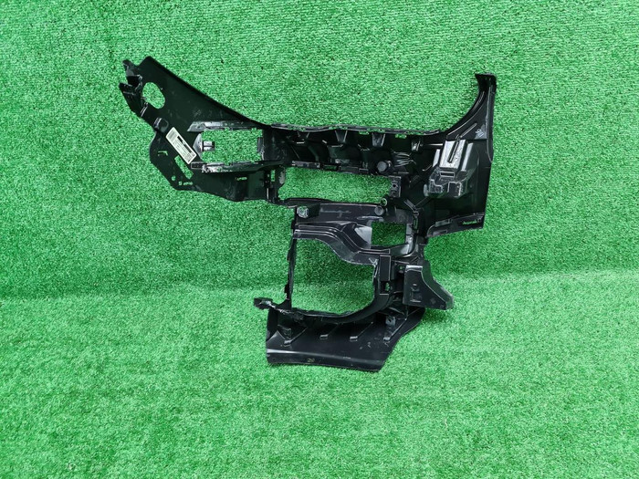 Кронштейн перед. бампера BMW X5 G05 18-23 M-paket