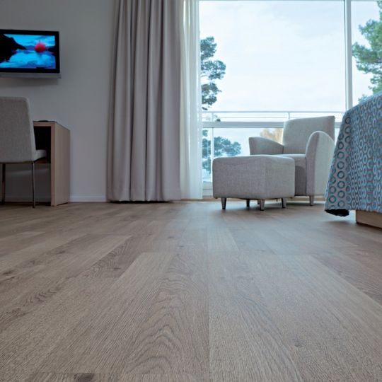 ЛАМИНАТ ALLOC 05572 ДУБ ДЫМЧАТЫЙ