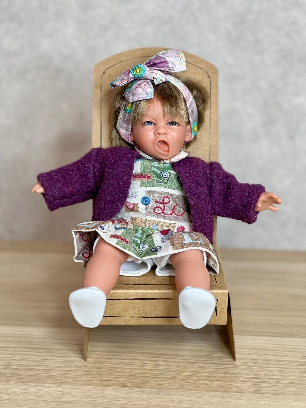 Кукла LAMAGIK мягконабивная  28см Gestito (10009)