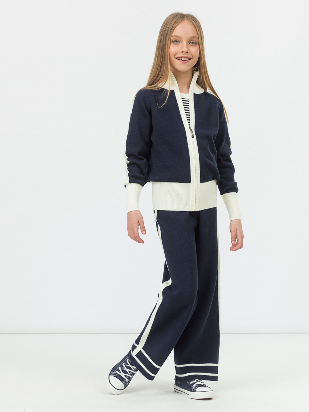 Брюки для девочки синий АТ570-1