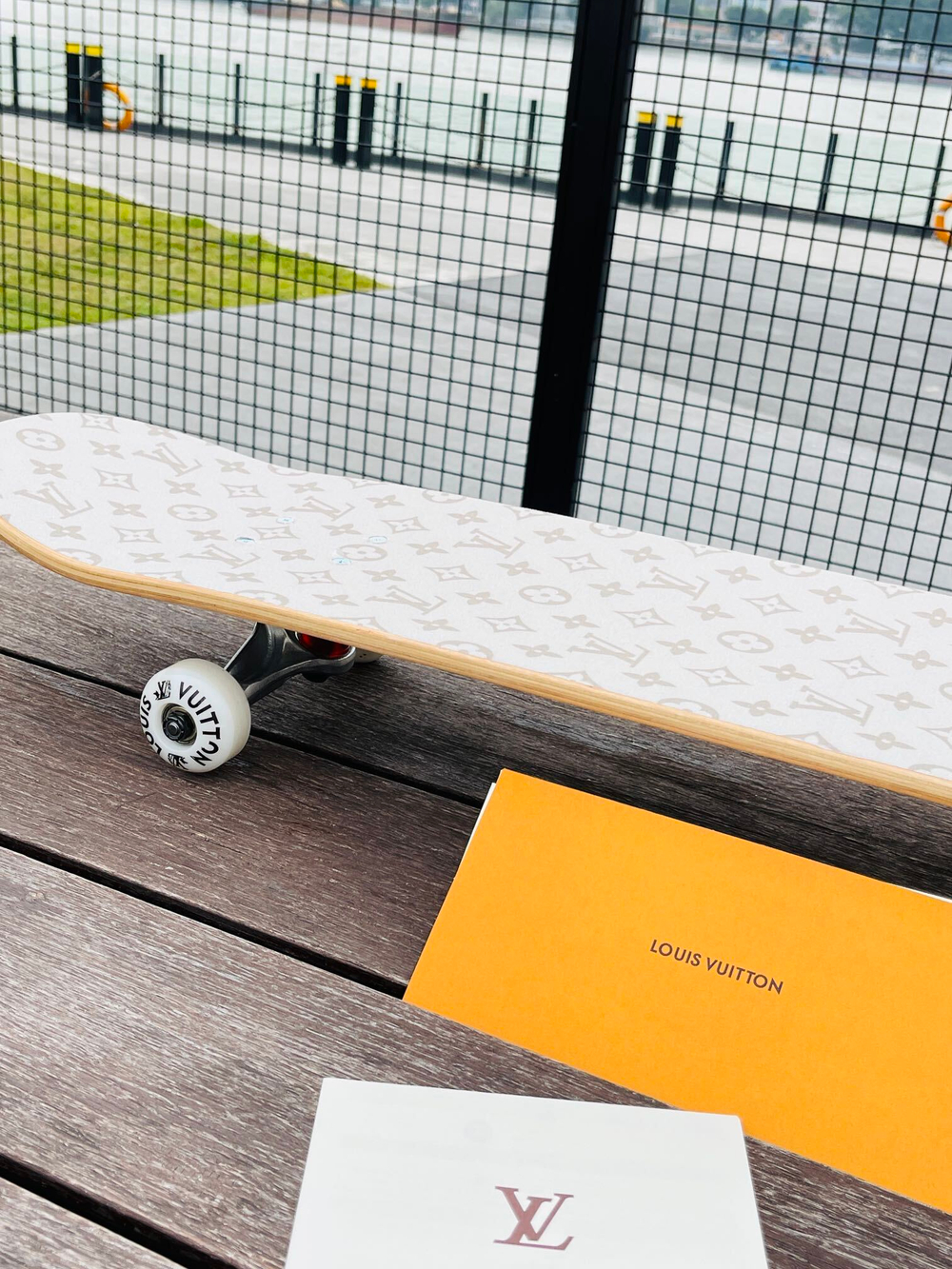 Louis Vuitton Skateboard
