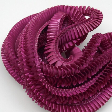 Лента плиссированная для наградных розеток. Цвет ФУКСИЯ. Код цвета 49А.