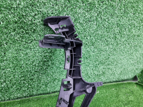 Кронштейн решетки Mercedes GLS X167 (2023-н.в.)