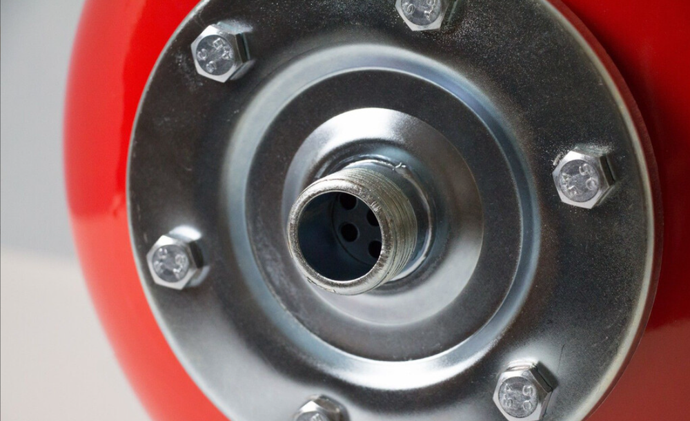 Расширительный бак для отопления 8 литров AQUATIM