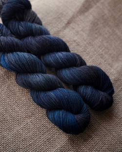 Пряжа с пухом яка "Ночь в горах" 100 г