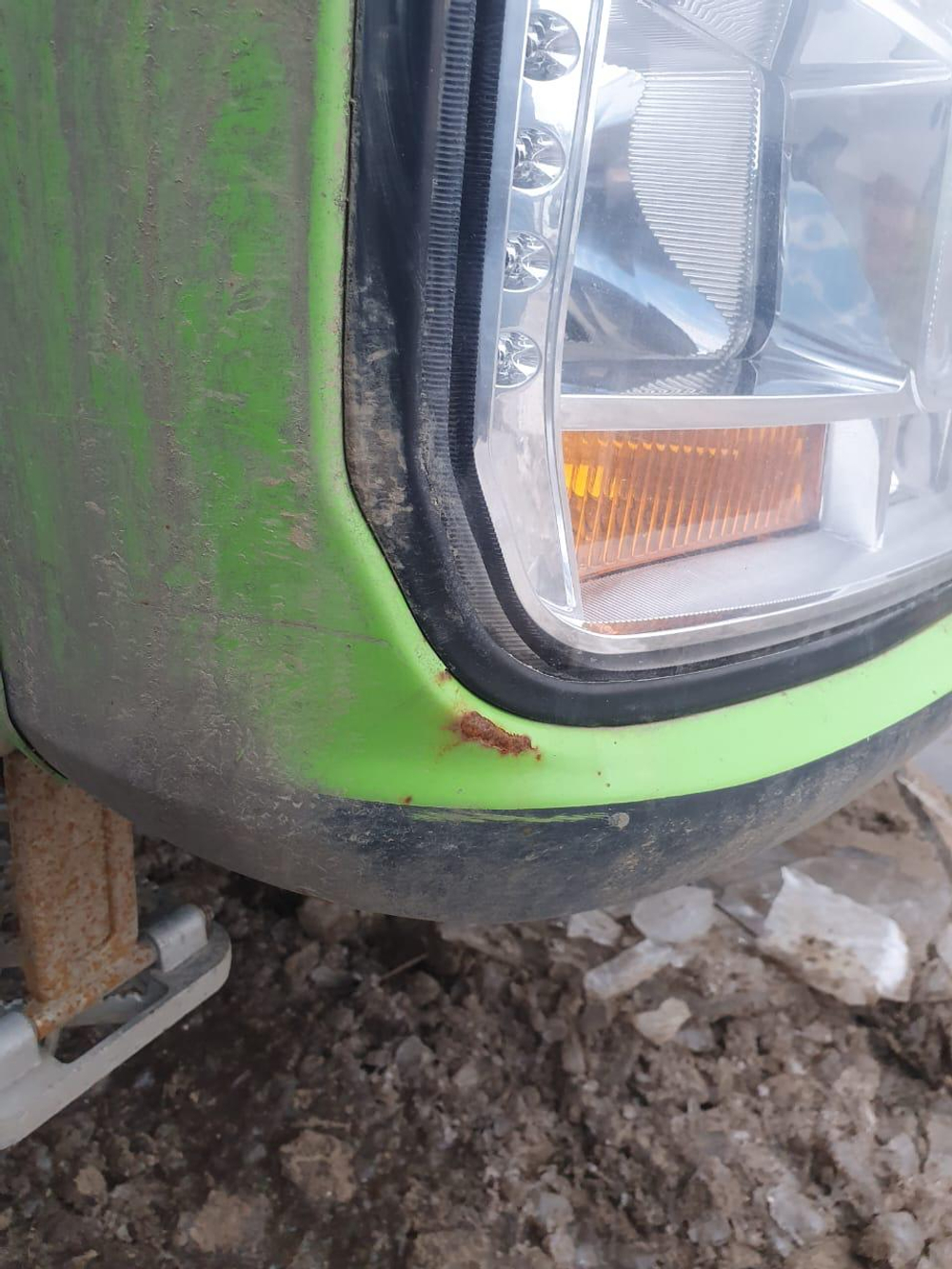 Shacman (Shaanxi) SX* 8x4 Самосвал SX33186W366C (Дизельный, 10,8 л, 441 л.с., МТ)