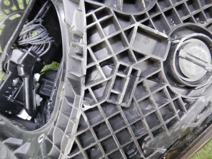 Битая Фара левая Porsche Taycan (2019-н.в.) LED