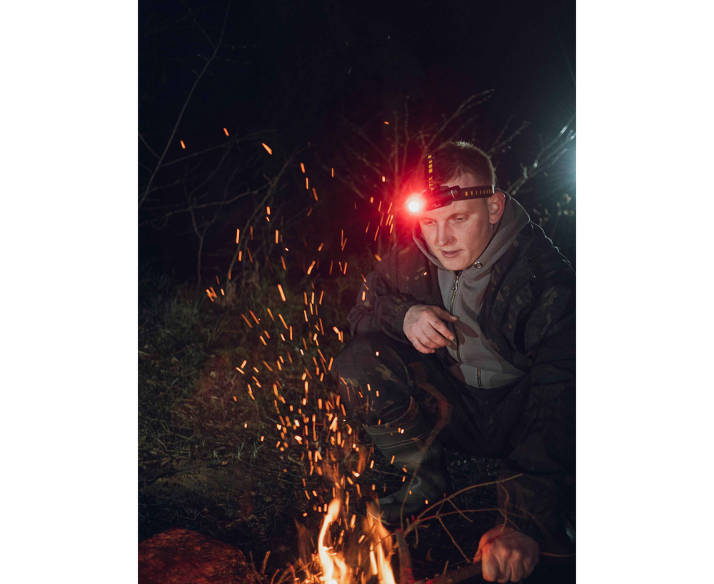 Фонарь Armytek Wizard C2 WR Magnet USB Бел.Теплый/красный