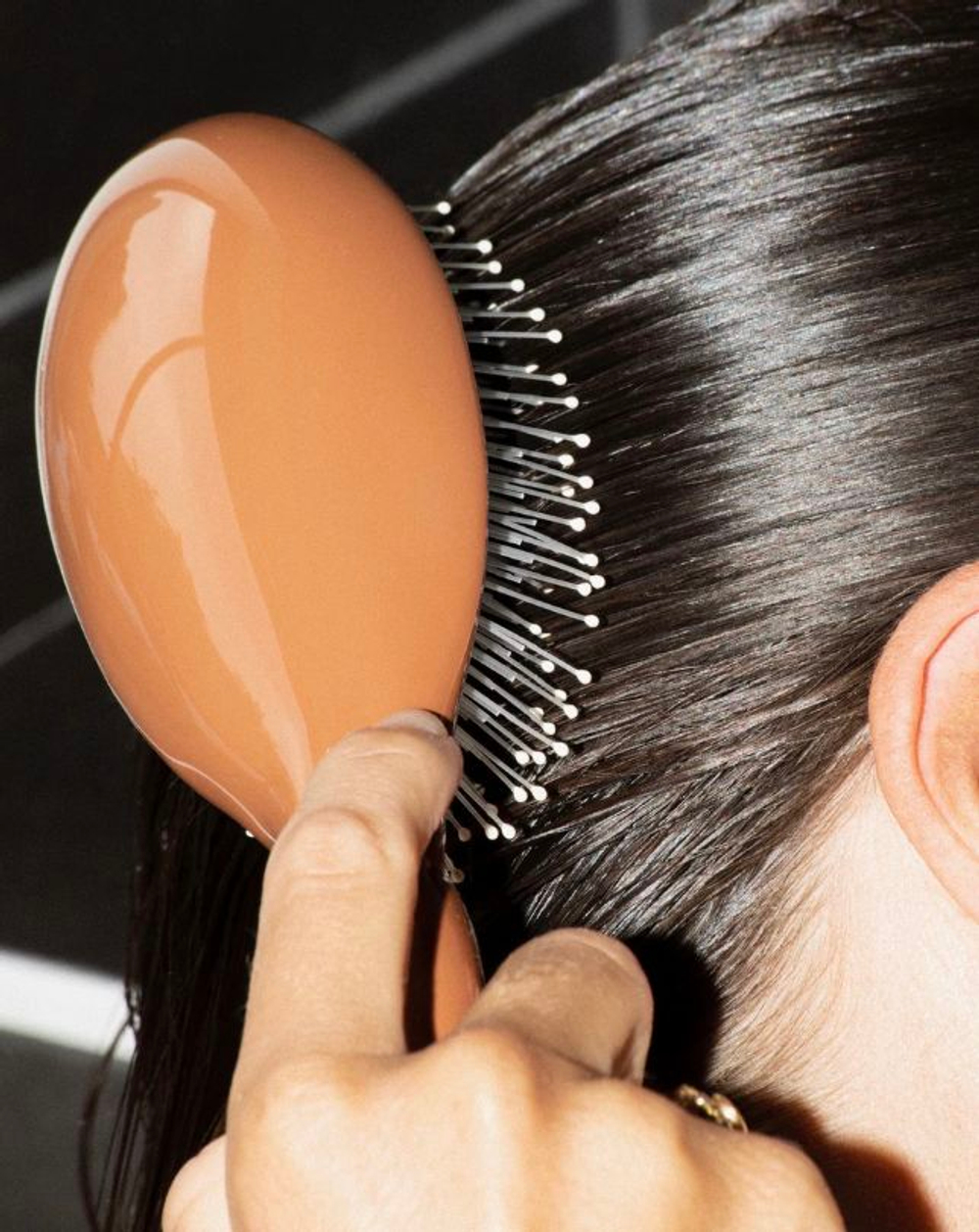 La Bonne Brosse Массажная расческа для волос N 03 Essential Sensitive Scalp Brush - Creamy White