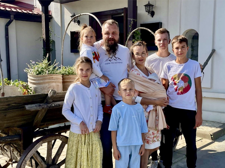 Немного о нас