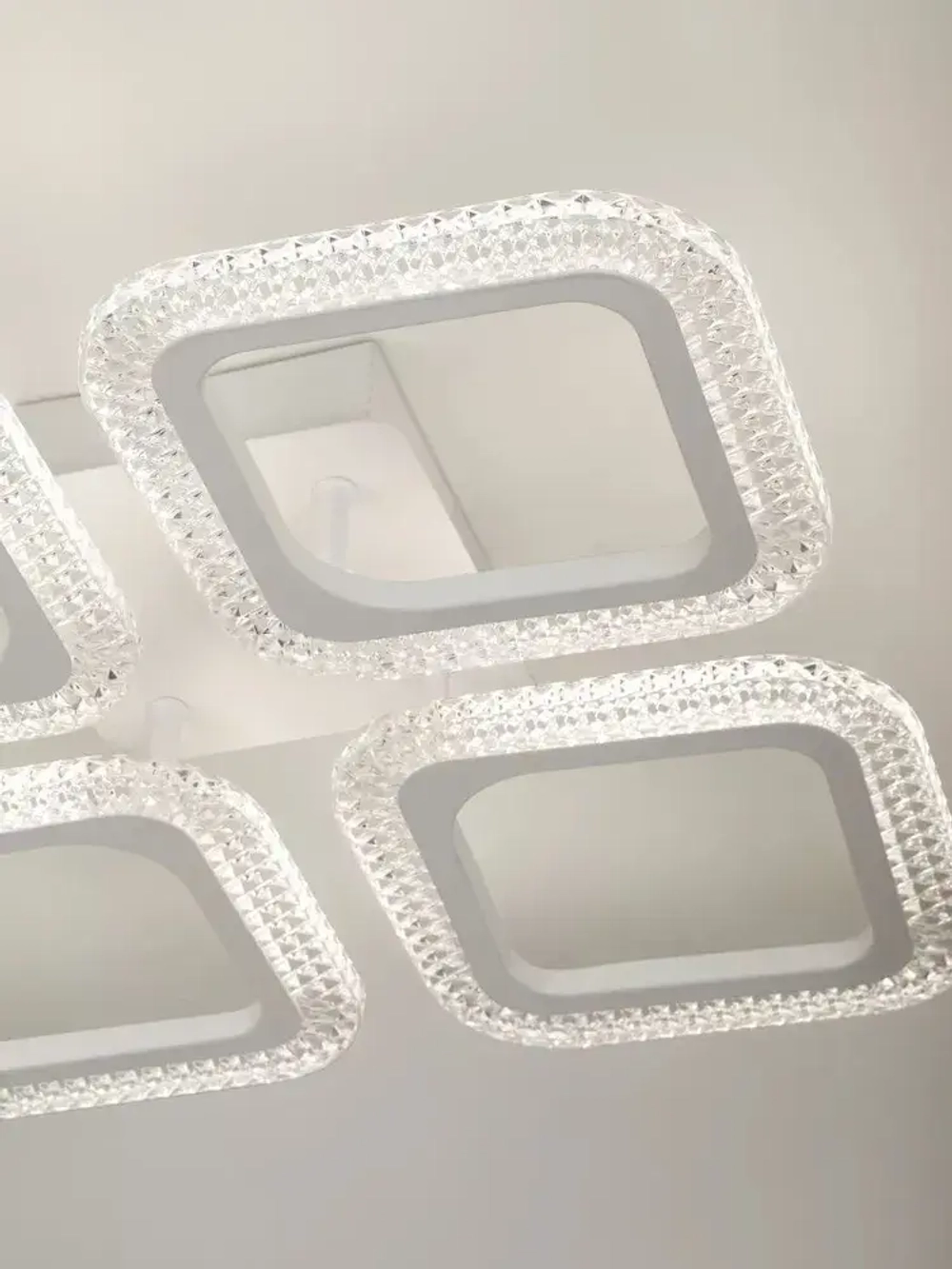 Люстра потолочная светодиодная с пультом ДУ Rivoli белая 64 Вт LED 2800К - 6200К, светильник на кухню, в детскую, в спальню
