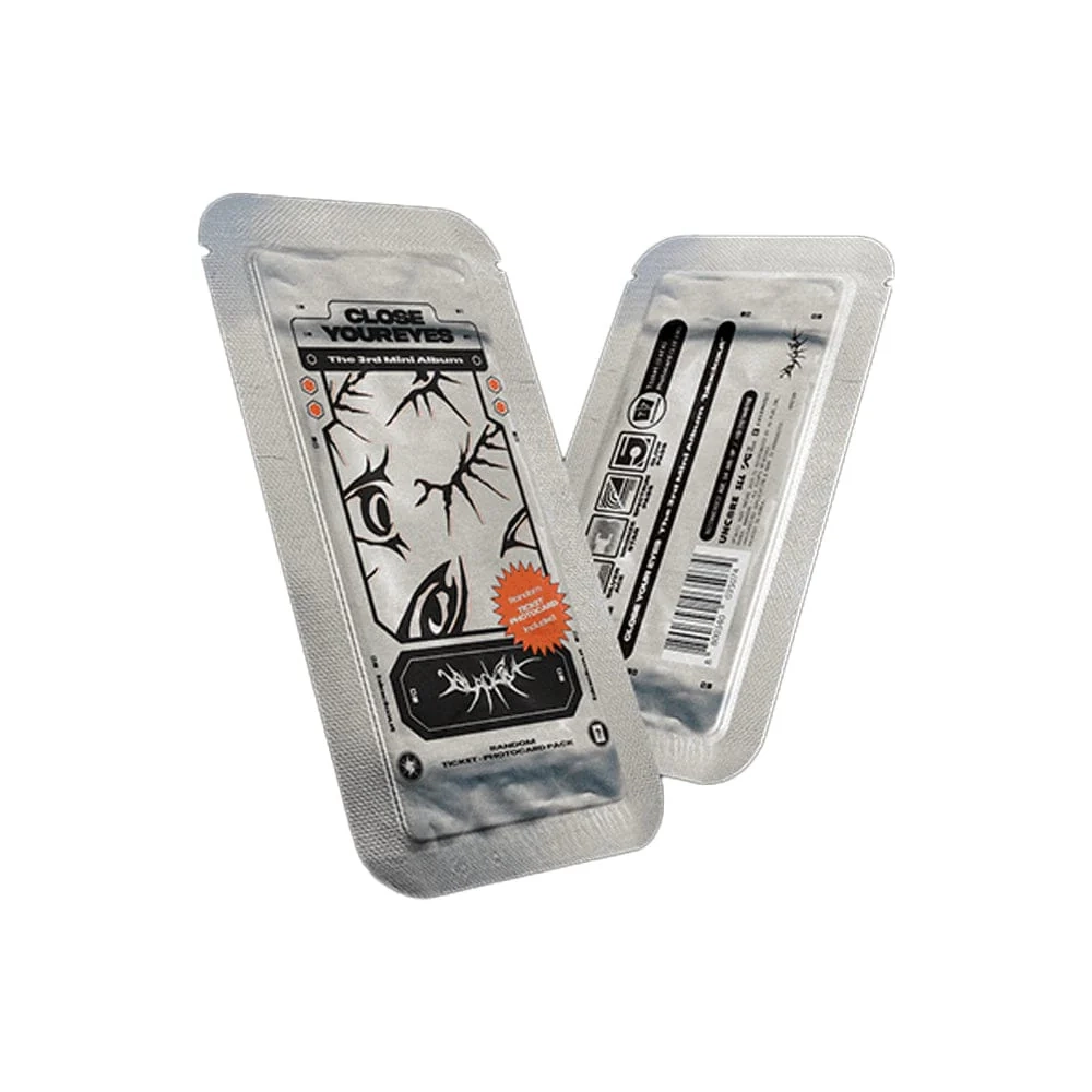 CLOSE YOUR EYES - blackout (ticket Ver.)