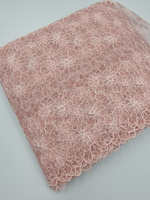 Вышивка на сетке персиково-розовая К805 21 см