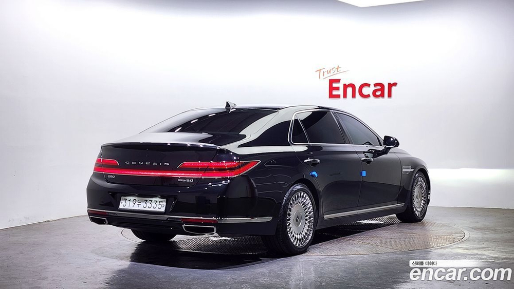 Genesis G90 5.0 AWD (04.2020)
