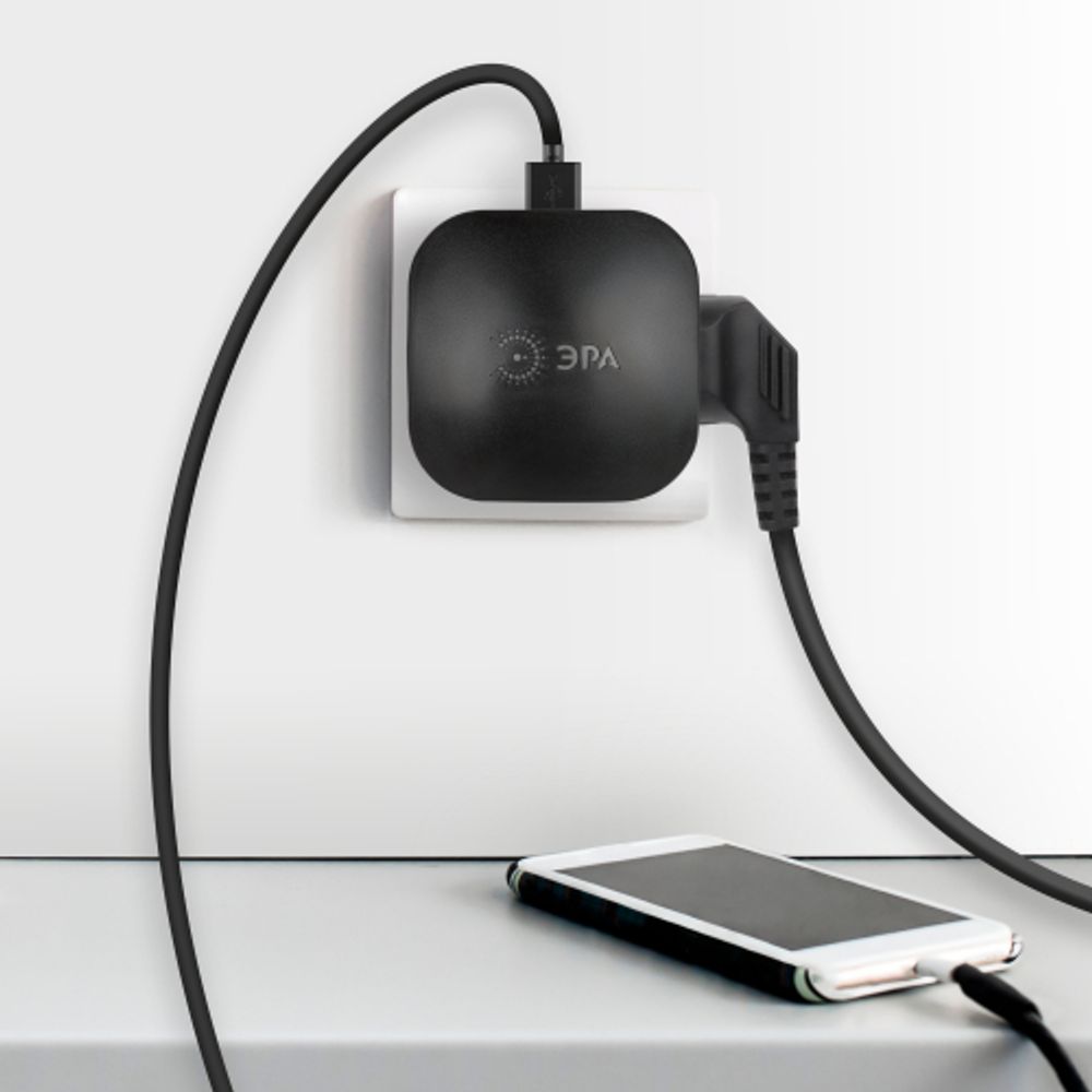 Разветвитель электрический ЭРА SP-3e-USB-BLACK на 3 розетки + 2 USB с заземлением со шторками 16А черный | Электротовары