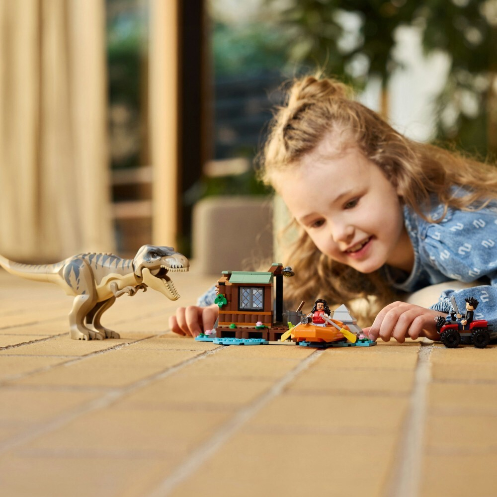 LEGO Jurassic World - Побег по реке от тираннозавра 76975